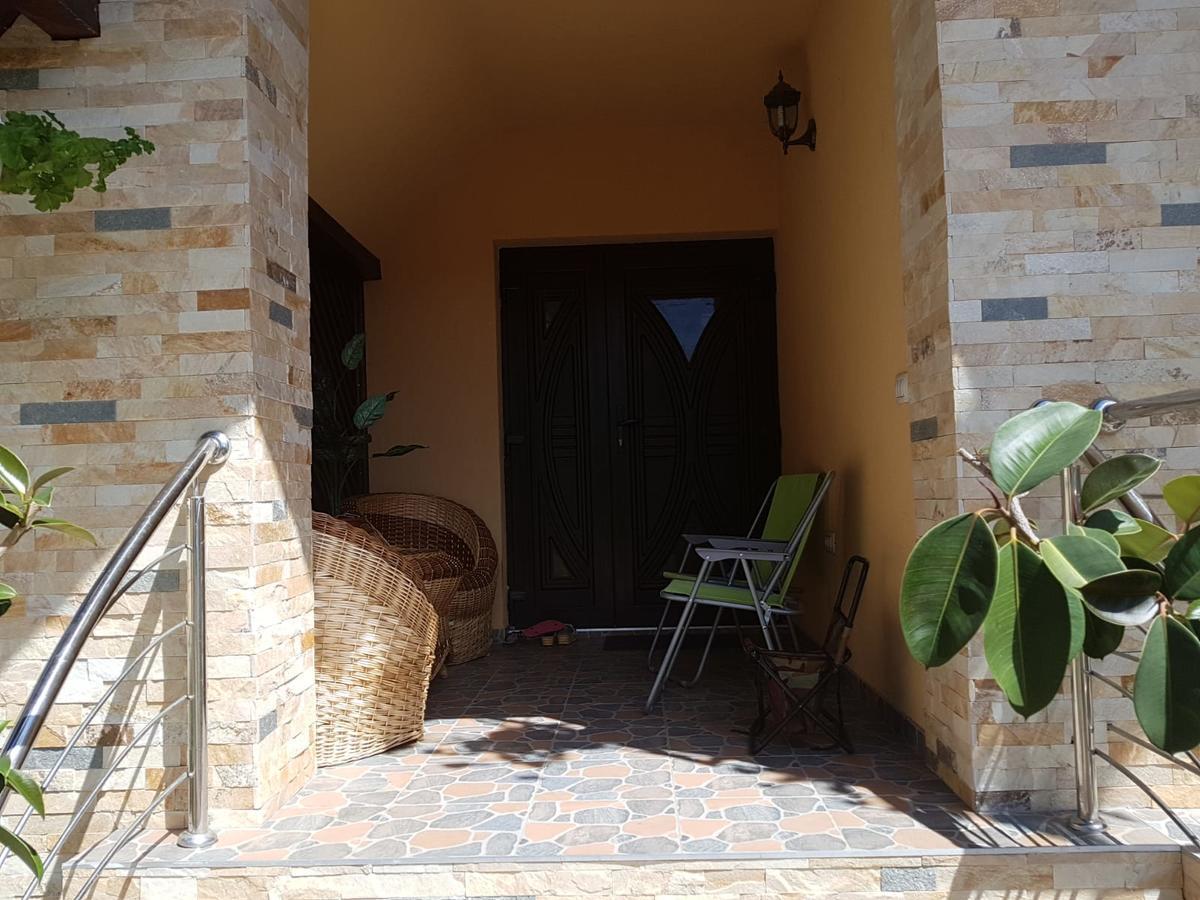 Vila Alexia Hotel Calimanesti Ngoại thất bức ảnh