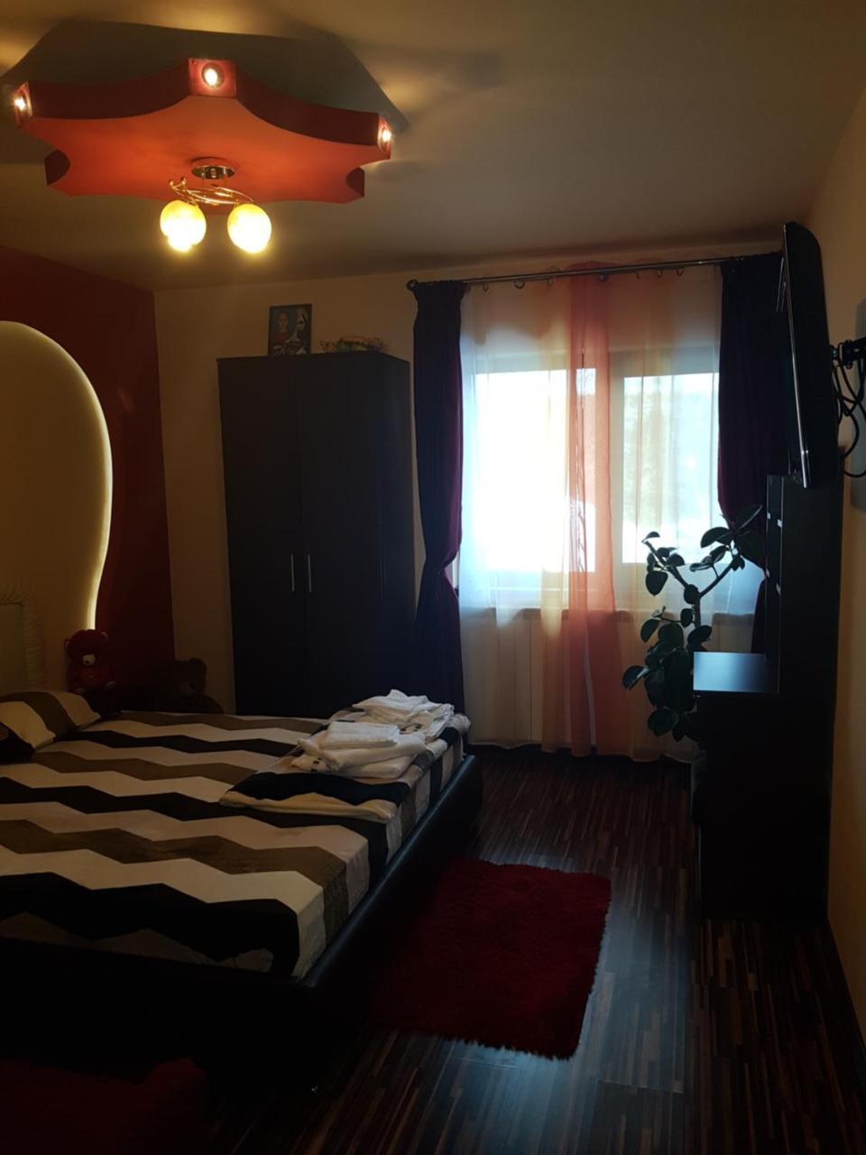 Vila Alexia Hotel Calimanesti Ngoại thất bức ảnh